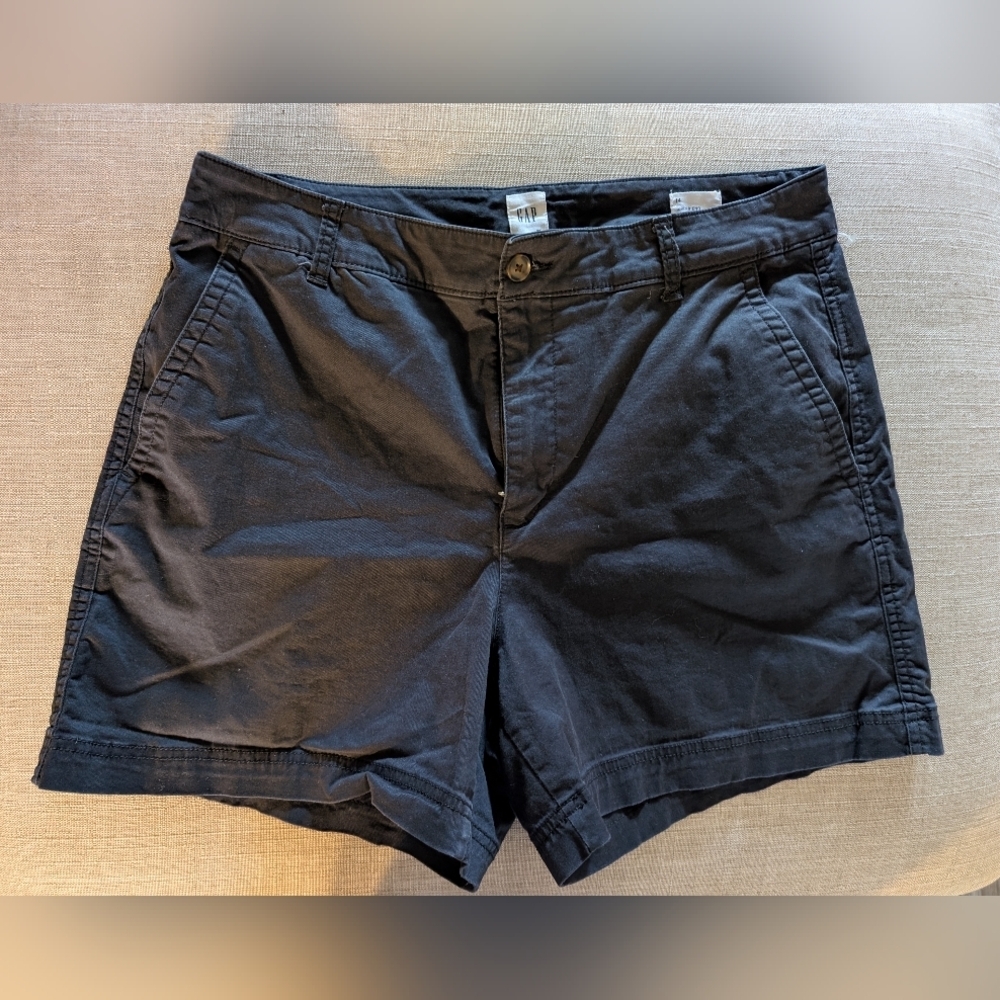 GAP Khaki Girlfriend Shorts Black sz 14‎